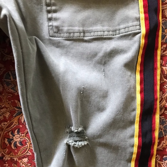 PAM AND GELA UNIFORM SIDE STRIPE STEP HEM ARMY PANT   GREEN SIZE 25 - Picture 3 of 15